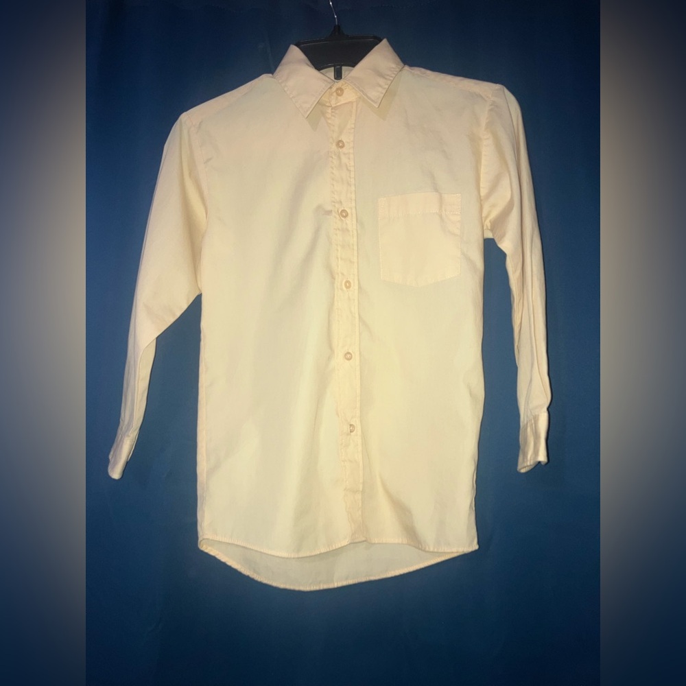 George boys medium (8/10) soft yellow button up shirt